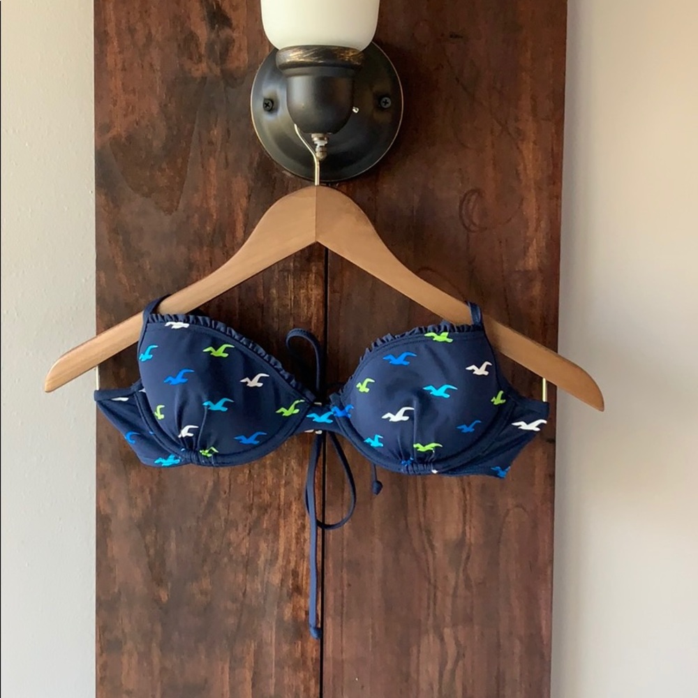 Hollister bikini top